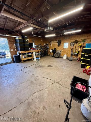 3614 Washington Street, Midland, MI 48642