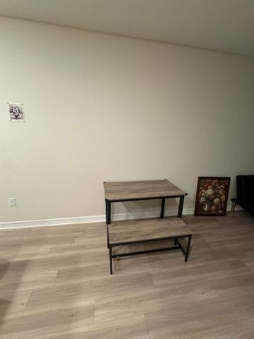 1201 W Whitestone Blvd BLVD, Cedar Park, TX 78613