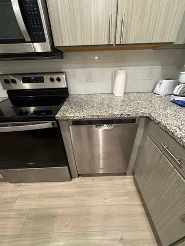 1201 W Whitestone Blvd BLVD, Cedar Park, TX 78613