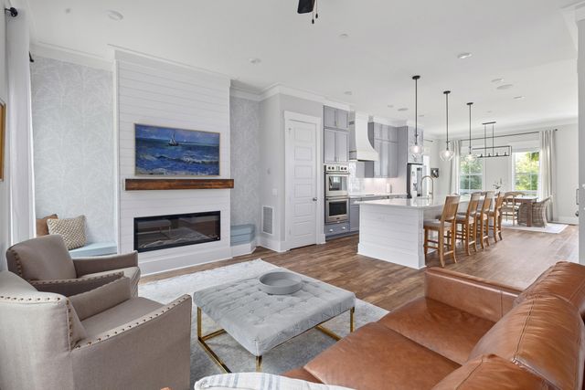 539 Cooper Village Lane, Mount Pleasant, SC 29464