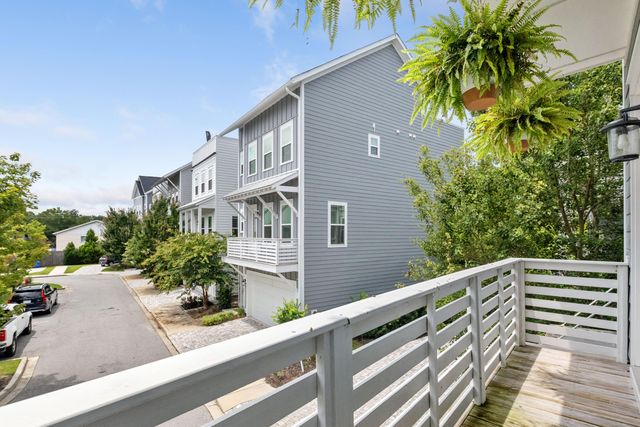 539 Cooper Village Lane, Mount Pleasant, SC 29464