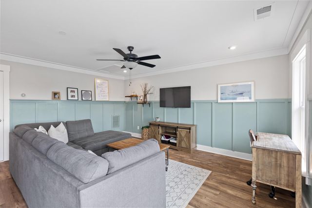 539 Cooper Village Lane, Mount Pleasant, SC 29464