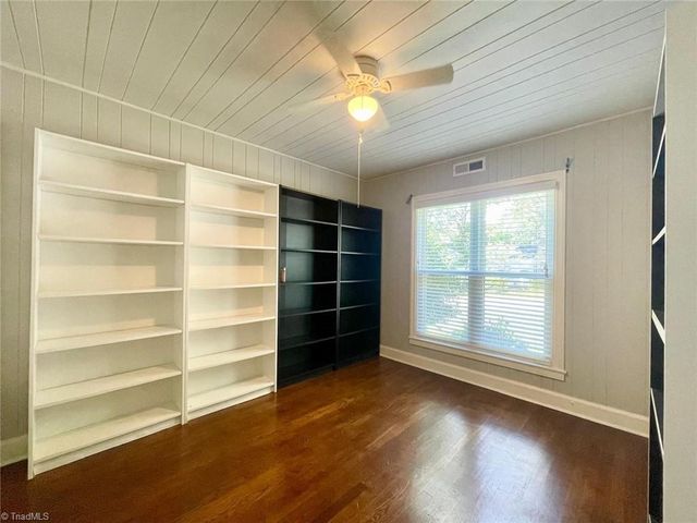 1311 Cardinal Place, Greensboro, NC 27408