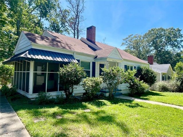 1311 Cardinal Place, Greensboro, NC 27408