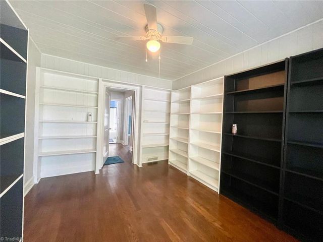 1311 Cardinal Place, Greensboro, NC 27408