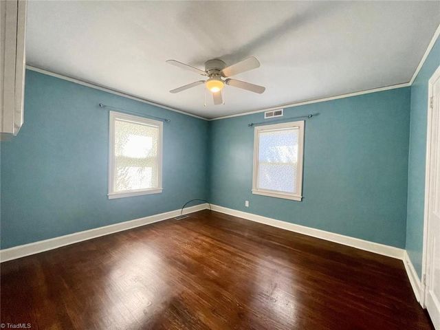 1311 Cardinal Place, Greensboro, NC 27408