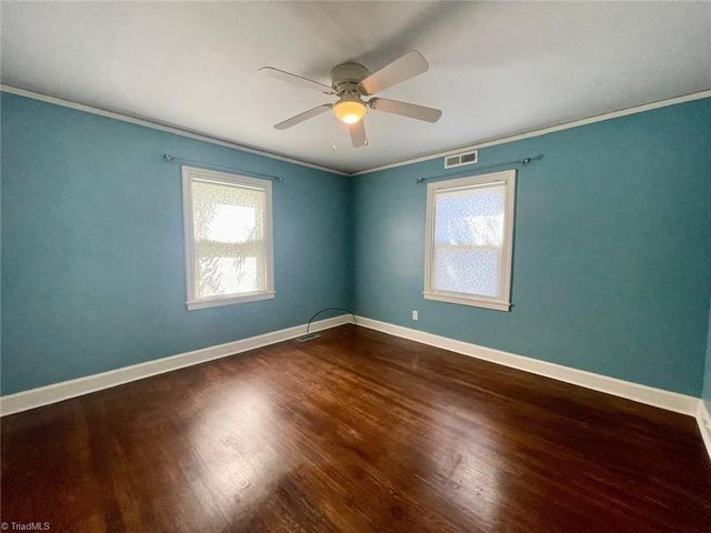 1311 Cardinal Place, Greensboro, NC 27408