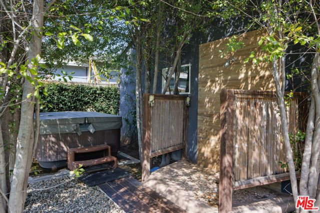 2264 23rd Street, Santa Monica, CA 90405