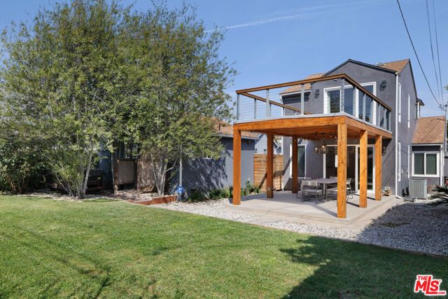 2264 23rd Street, Santa Monica, CA 90405