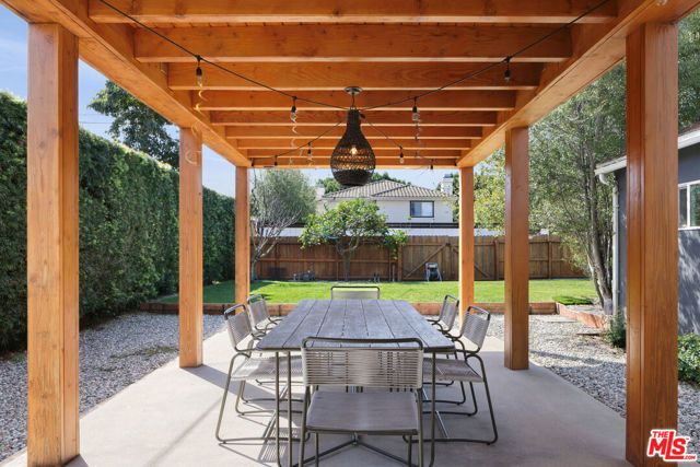 2264 23rd Street, Santa Monica, CA 90405