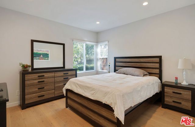 2264 23rd Street, Santa Monica, CA 90405