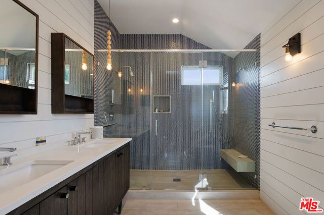 2264 23rd Street, Santa Monica, CA 90405