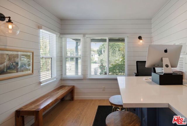 2264 23rd Street, Santa Monica, CA 90405