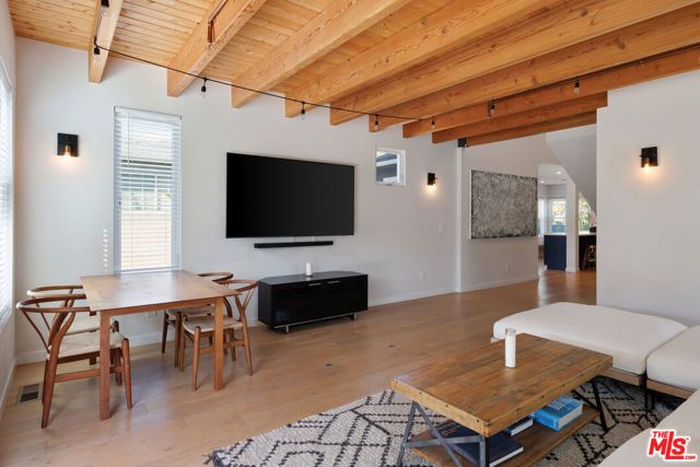 2264 23rd Street, Santa Monica, CA 90405