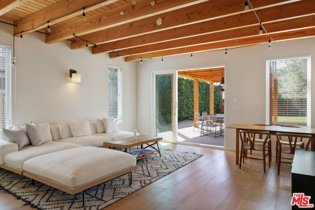 2264 23rd Street, Santa Monica, CA 90405