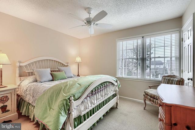 1 HUNTRESS CT, Lutherville Timonium, MD 21093