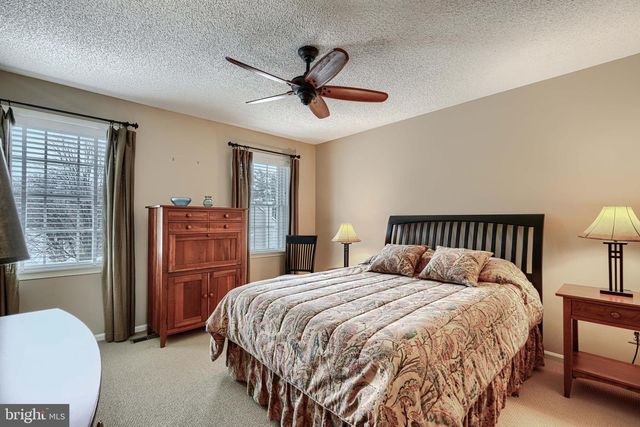 1 HUNTRESS CT, Lutherville Timonium, MD 21093