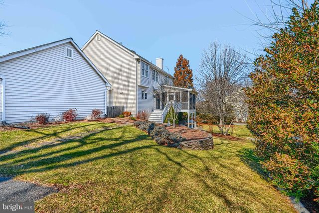 1 HUNTRESS CT, Lutherville Timonium, MD 21093