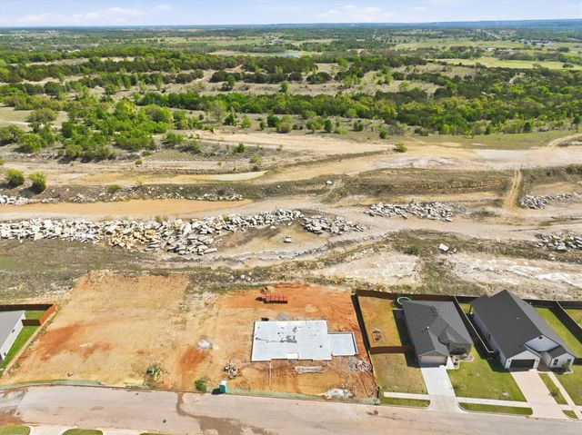 110 Mesa Drive, Glen Rose, TX 76043