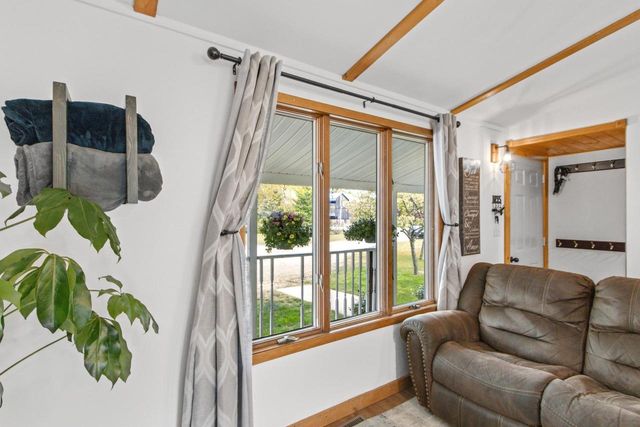 W5594 W Highway 23, Princeton, WI 54968