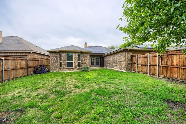 1513 Vermont Avenue, Lancaster, TX 75134