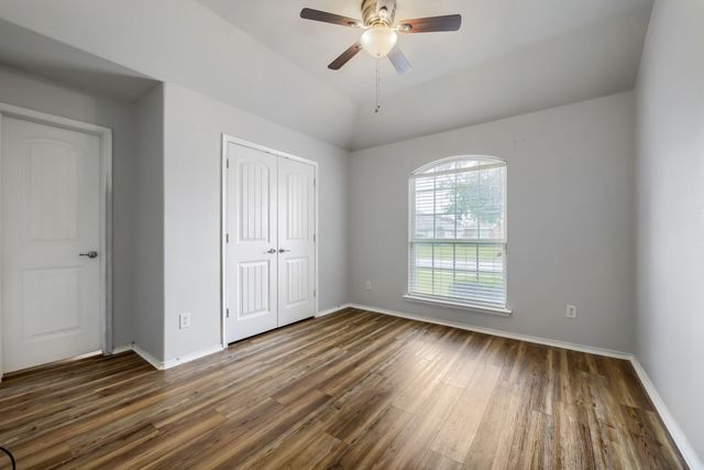 1513 Vermont Avenue, Lancaster, TX 75134