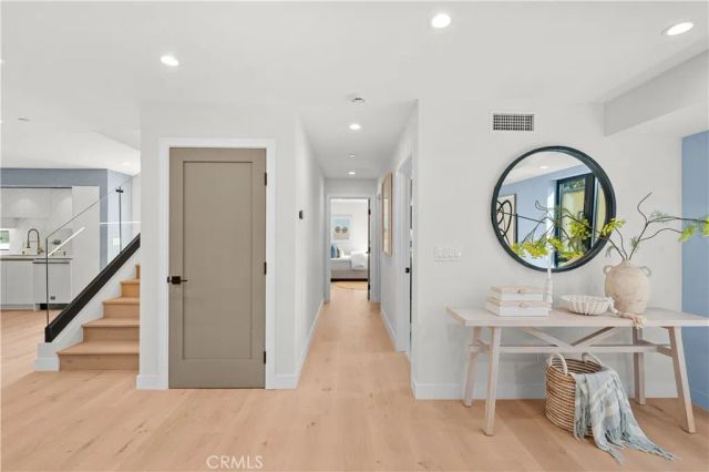 2843 Stoner, Los Angeles, CA 90064