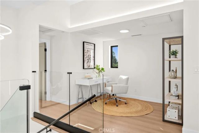 2843 Stoner, Los Angeles, CA 90064