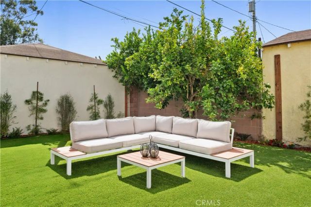 2843 Stoner, Los Angeles, CA 90064