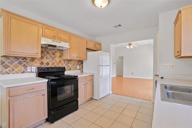 116 Meadow View Lane, Anna, TX 75409