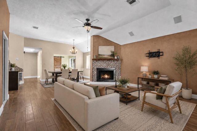 5010 Deer Point Drive, Spring, TX 77389