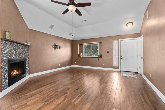 5010 Deer Point Drive, Spring, TX 77389