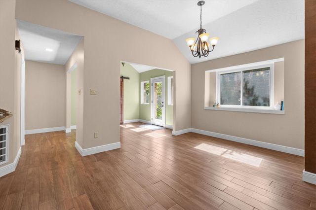 5010 Deer Point Drive, Spring, TX 77389