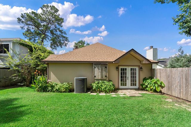 5010 Deer Point Drive, Spring, TX 77389