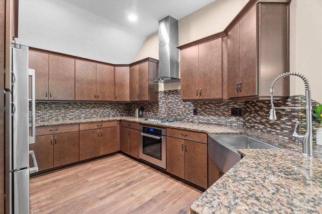 5010 Deer Point Drive, Spring, TX 77389