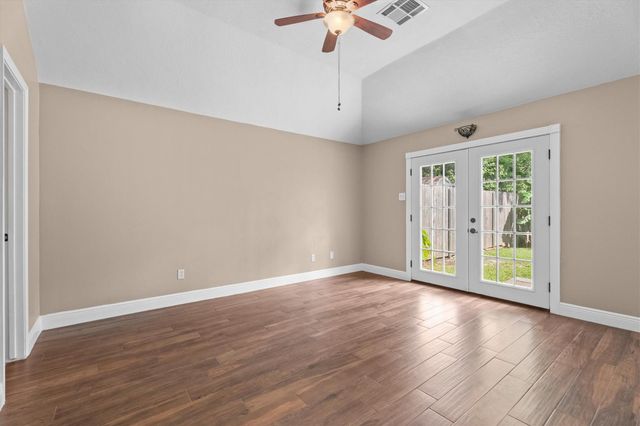 5010 Deer Point Drive, Spring, TX 77389