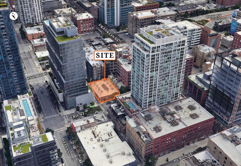 219 W Erie Street, Chicago, IL 60654 — exterior