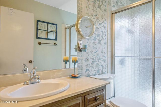 11 N Madrid Avenue, Thousand Oaks, CA 91320