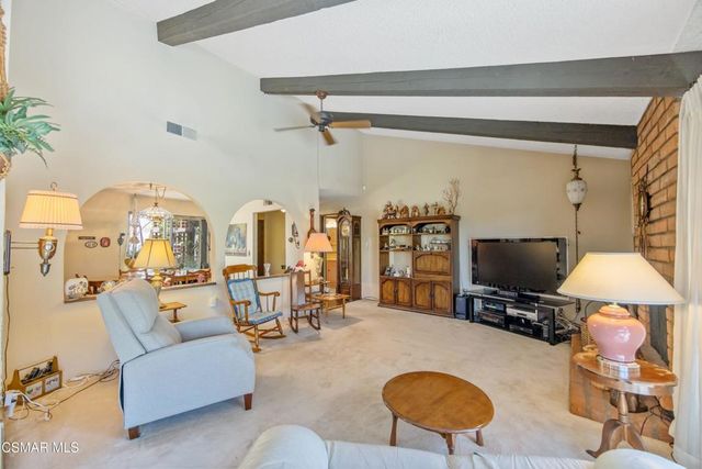 11 N Madrid Avenue, Thousand Oaks, CA 91320