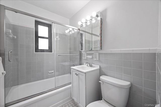 51 White Oak Street 4D, New Rochelle, NY 10801