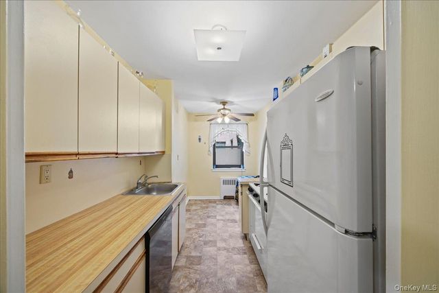 51 White Oak Street 4D, New Rochelle, NY 10801