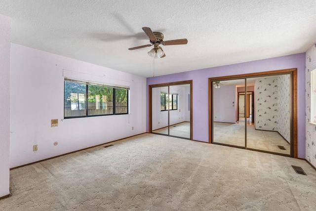 6764 Breakwater Way, Sacramento, CA 95831