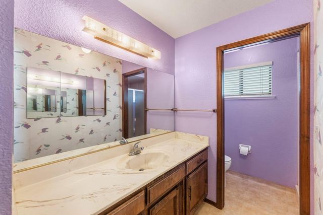 6764 Breakwater Way, Sacramento, CA 95831