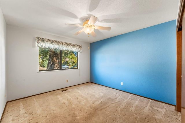 6764 Breakwater Way, Sacramento, CA 95831