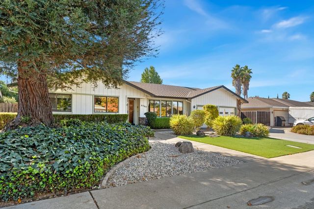 6764 Breakwater Way, Sacramento, CA 95831