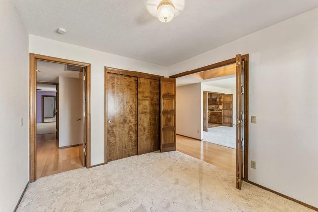 6764 Breakwater Way, Sacramento, CA 95831