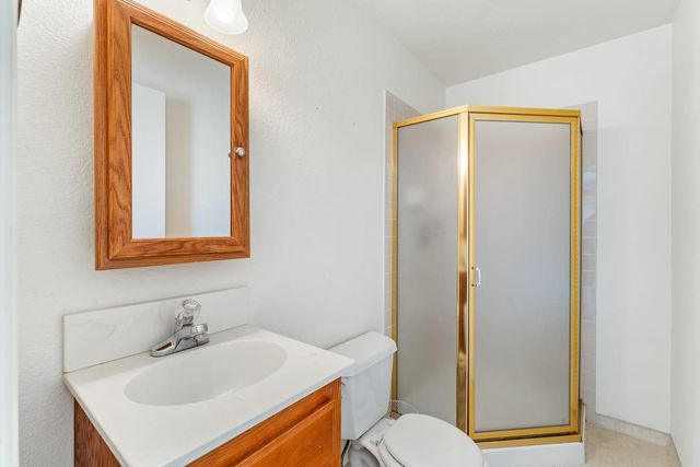 6764 Breakwater Way, Sacramento, CA 95831
