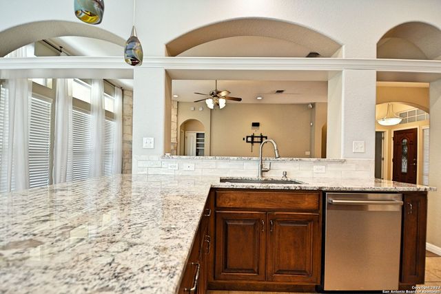 1257 NICKEL CRK, New Braunfels, TX 78130