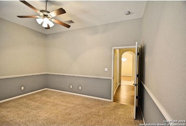 1257 NICKEL CRK, New Braunfels, TX 78130