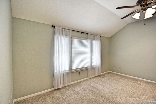 1257 NICKEL CRK, New Braunfels, TX 78130